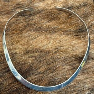 Beautiful Vintage Sterling Silver Torque/Choker Necklace